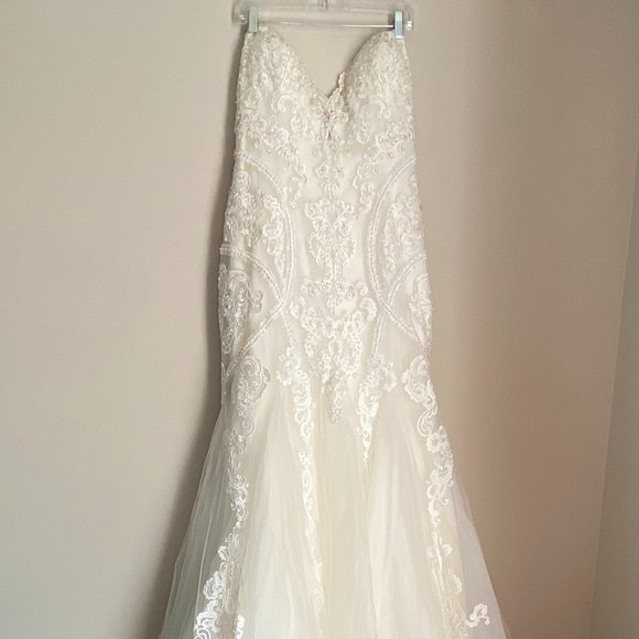 Maggie Sottero Wedding Gown Ivory Size 18 - Picture 4 of 6